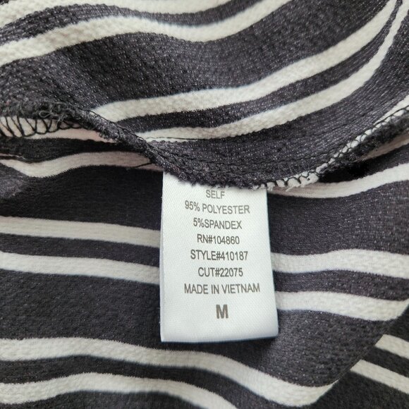 Striped Bell Sleeve Wrap Top Medium Black White Boho Flowy Goth Chloe‎ & Katie - Picture 9 of 13